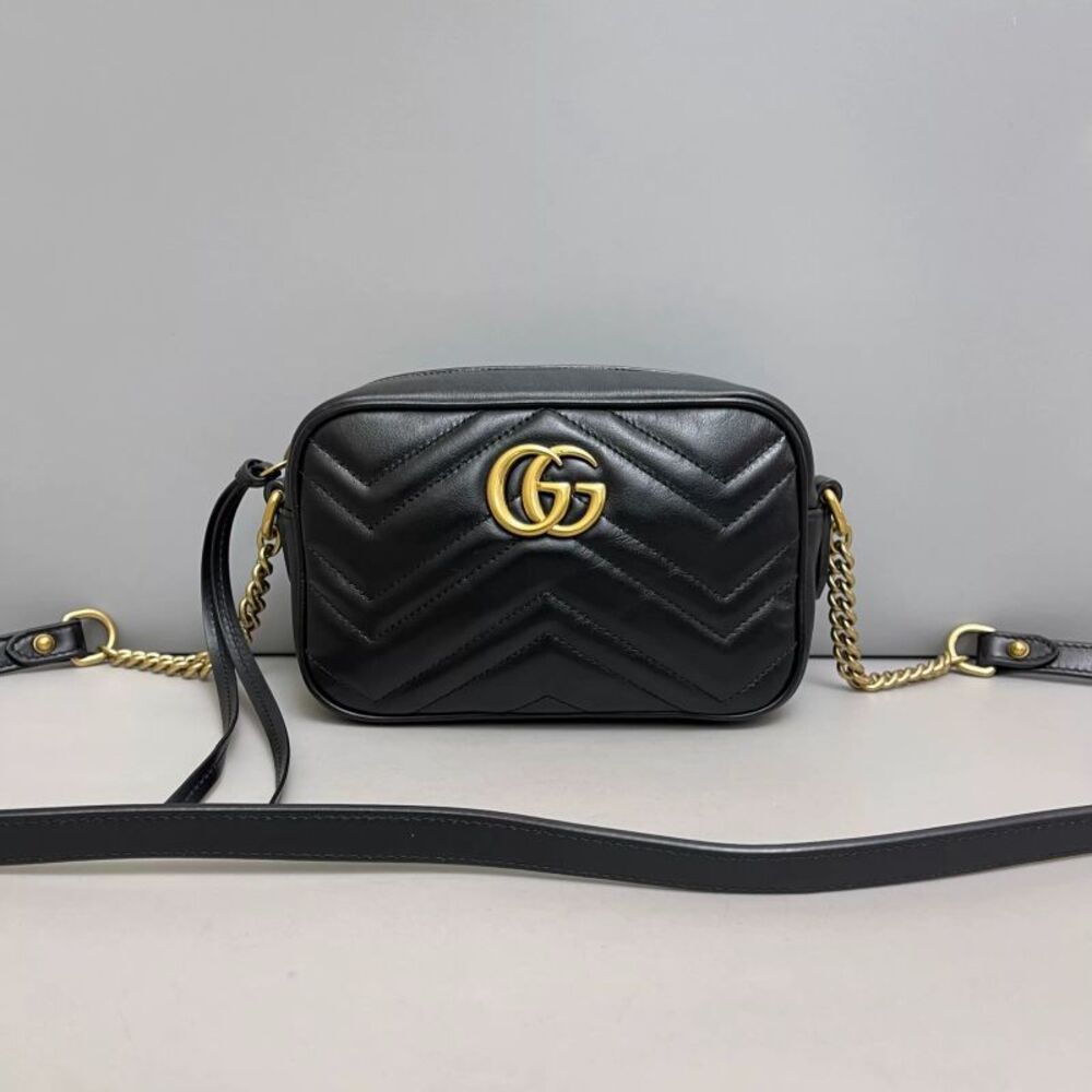 Gucci Women Pre-Loved Bag Very Good Condition